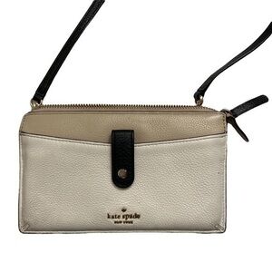 Kate spade creamy tan white colorblock convertible clutch crossbody bag